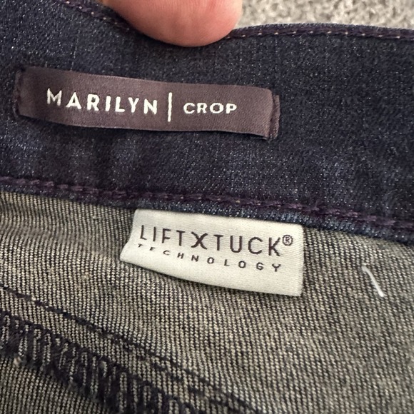 NYDJ Marilyn Jeans Size 16 Cropped Cuffed Dark Blue Wash Lift X Tuck NWT - Picture 6 of 9